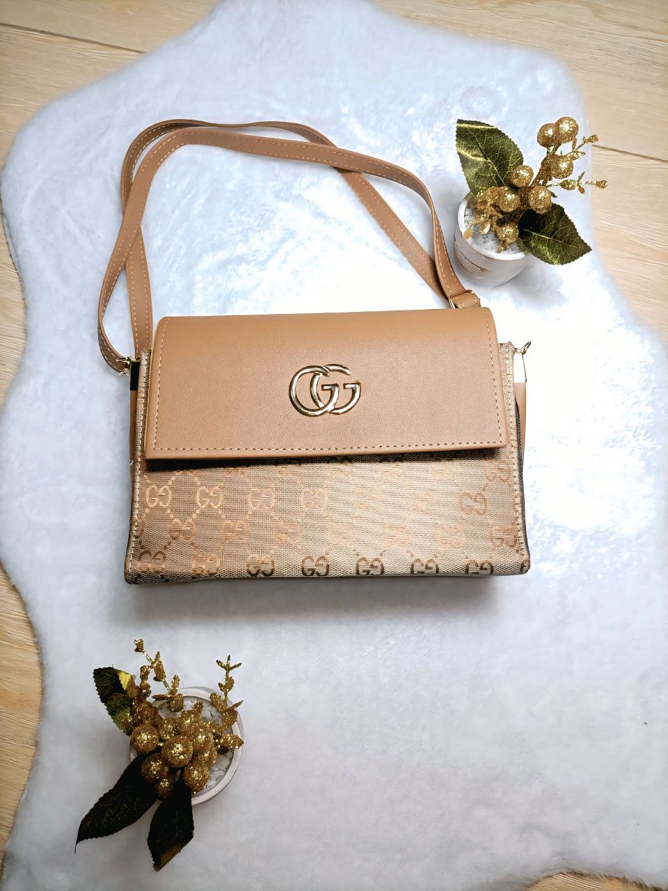 حقيبة نسائية عصرية 2025